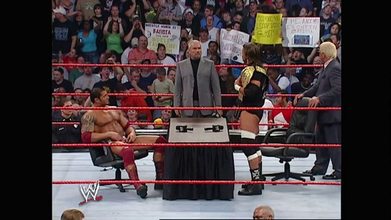 Triple H's final World Heavyweight Title reign was a Transitional one.